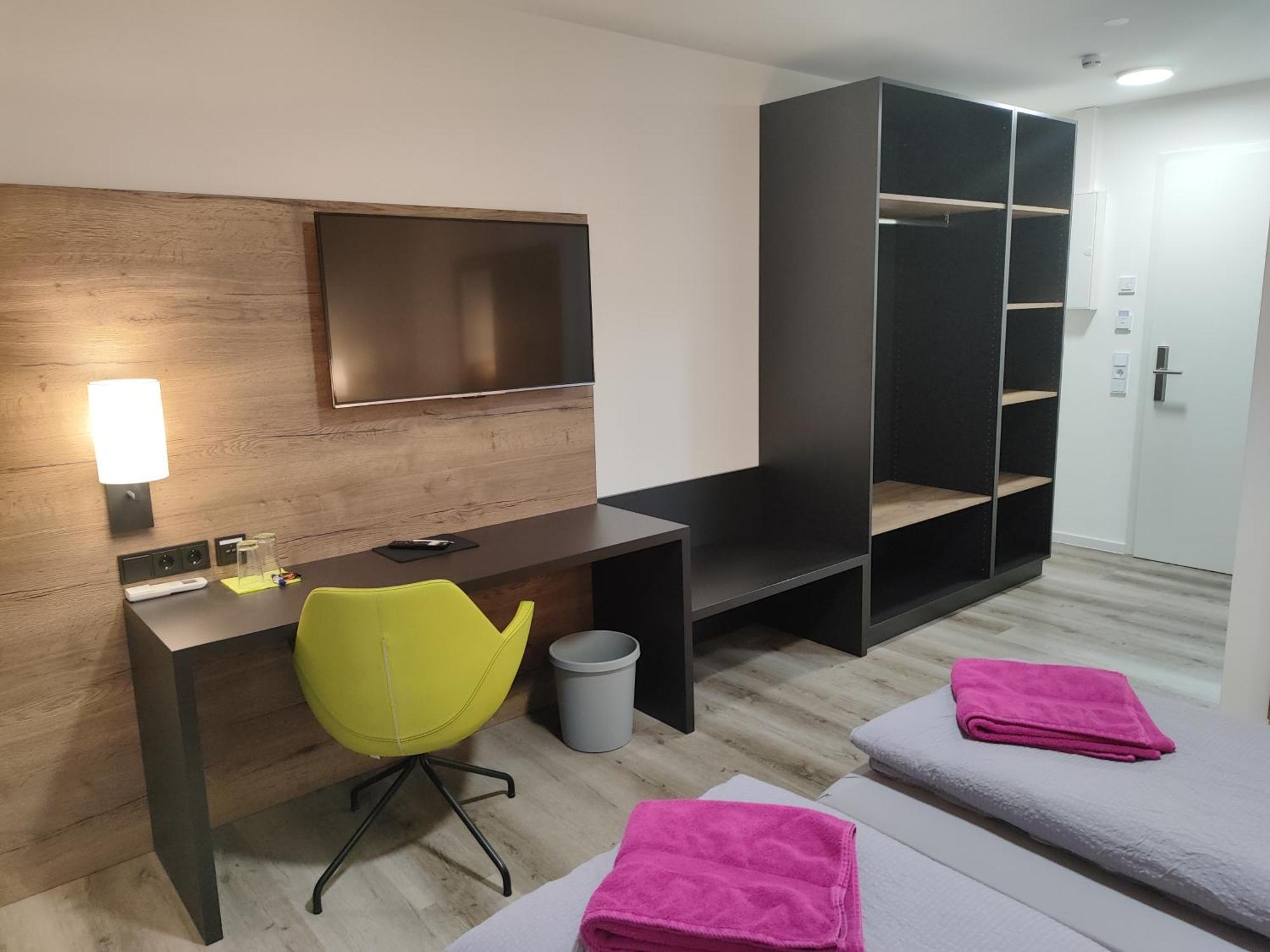 Hotel Gaestehaus Stock Zimmer Baeckerstueble Friedrichshafen Exteriör bild