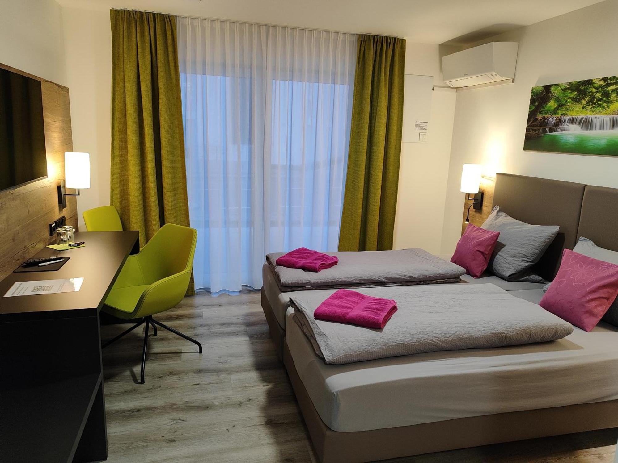 Hotel Gaestehaus Stock Zimmer Baeckerstueble Friedrichshafen Exteriör bild