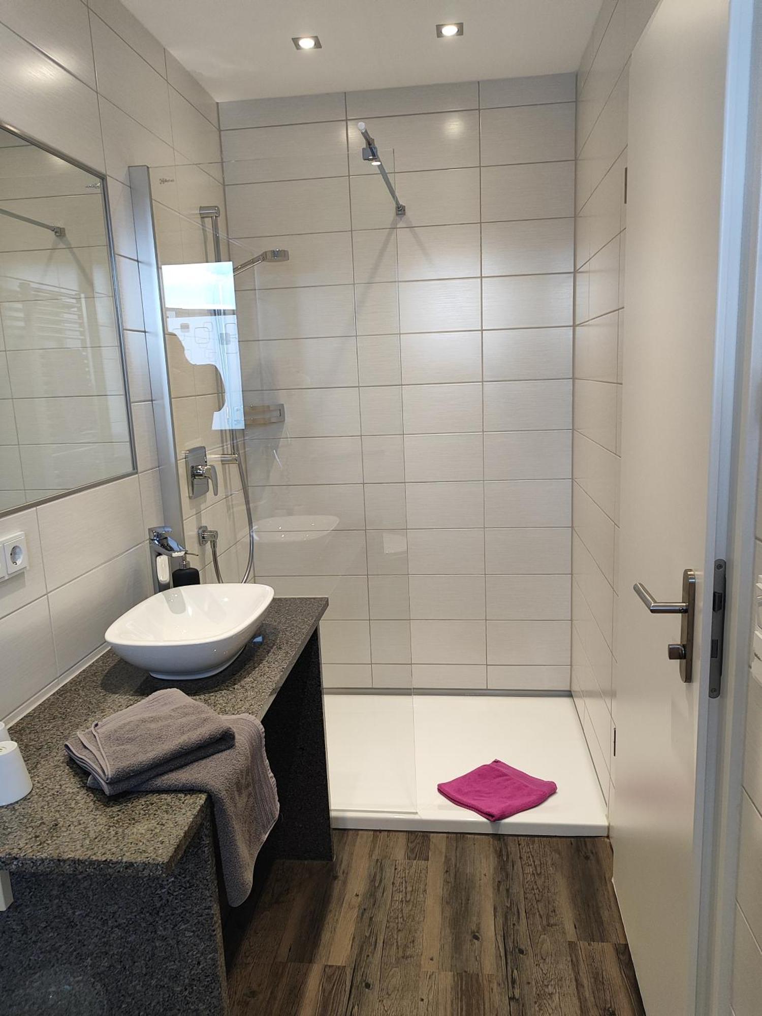 Hotel Gaestehaus Stock Zimmer Baeckerstueble Friedrichshafen Exteriör bild