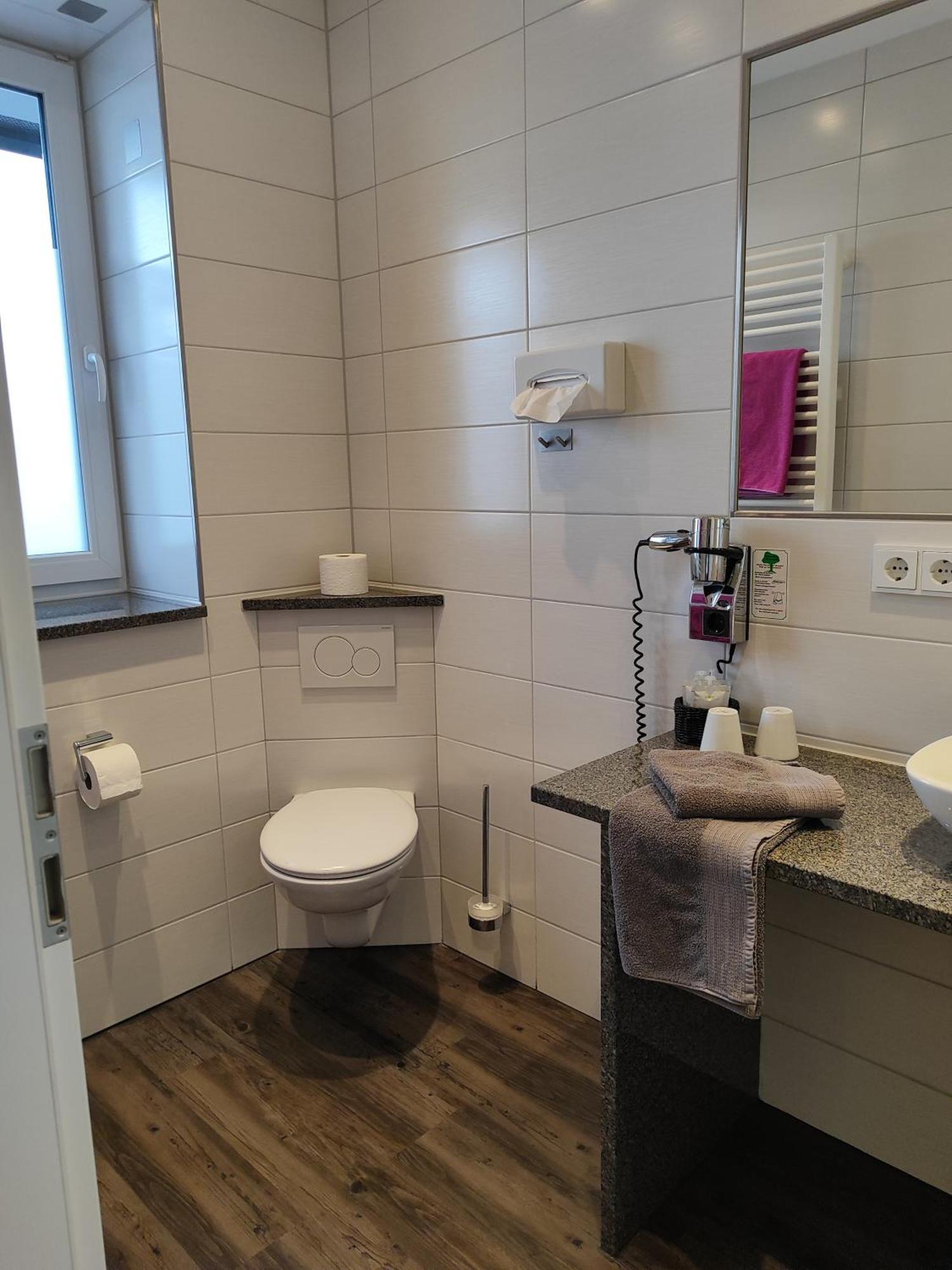 Hotel Gaestehaus Stock Zimmer Baeckerstueble Friedrichshafen Exteriör bild